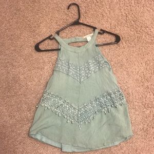 Mint green top